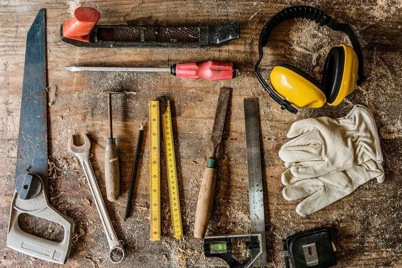 Learning woodworking skills to improve confidence and mental clarity