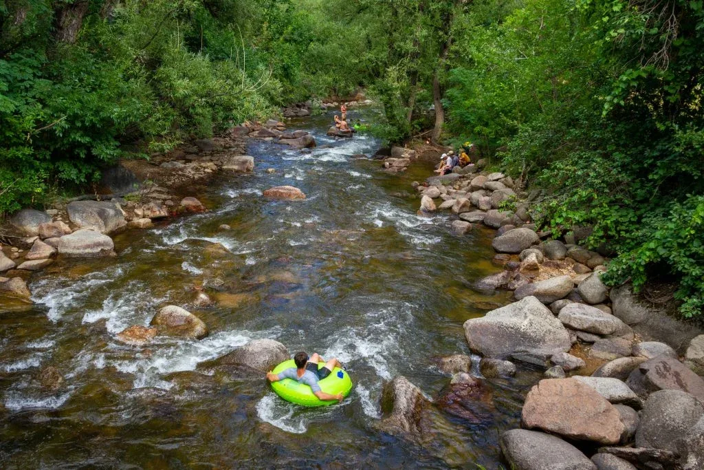 men participating in outdoor therapy as part of addiction treatment near Boulder