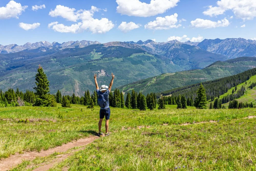 man in experiential therapy for addiction recovery