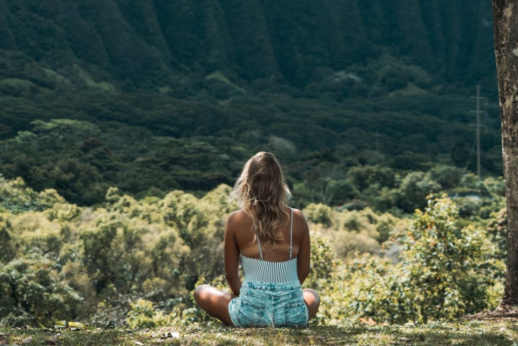 How to Stop Defaulting to Negative Thinking Patterns in Recovery